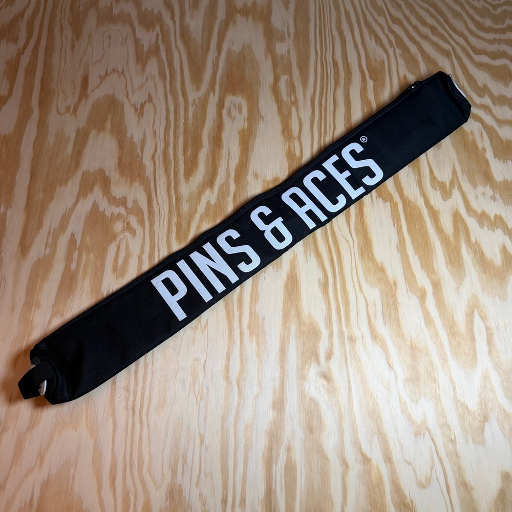 Pins & Aces Beer Sleeve Golf Bag Cooler Black Insulated Beverage Carrier 7 Can